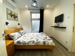 Alkantara Junior Apartments